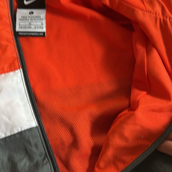 Nike Jacket - Picture 5 of 6